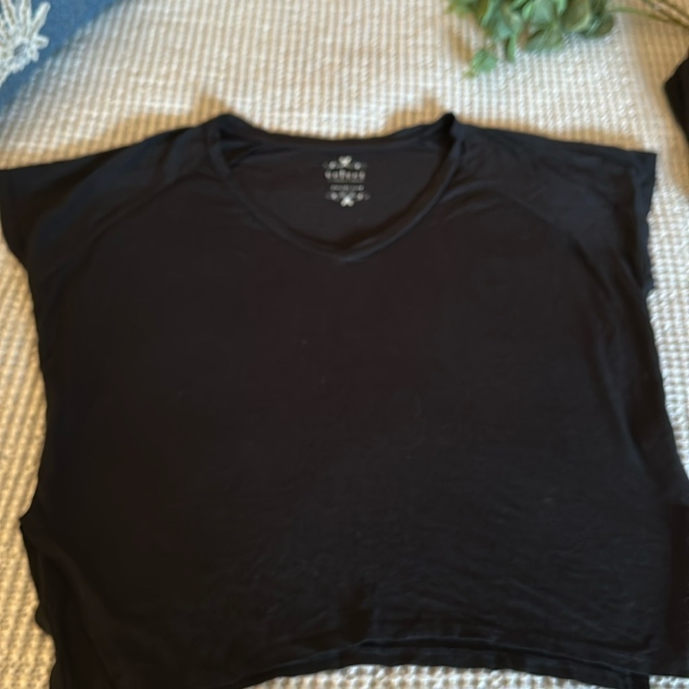 Velvet by Graham & Spencer size XS like S/M vintage slub black tee cotton modal